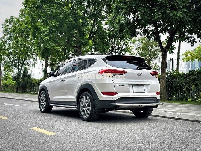 Huyndai Tucson 2.0 ATH đặc biệt -90000km