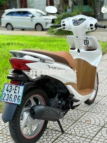 Vision 2014 đẹp lắm luôn. biển 43