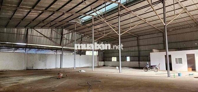 💥 Giá chỉ 40 triệu  cho thuê Xưởng Đường xe container  💥 Xưởng 800m².