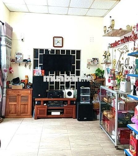 Bán nhà cấp bốn kiên cố đường bình thái 4