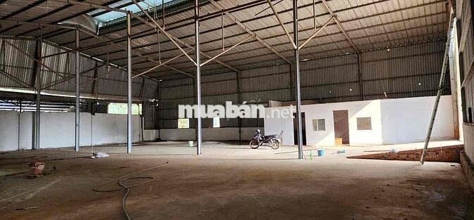 💥 Giá chỉ 40 triệu  cho thuê Xưởng Đường xe container  💥 Xưởng 800m².