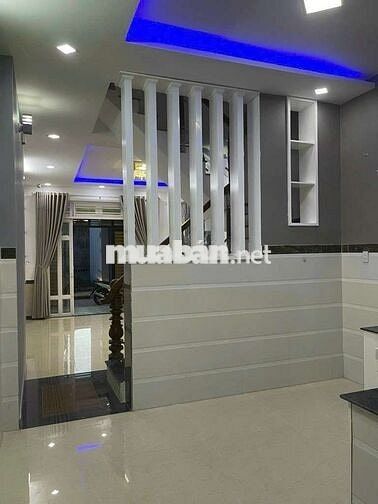 HẺM VIP KHU PHÂN LÔ ĐỒNG BỘ -  4 TẦNG KIÊN CỐ - NGAY BẾN XE BUÝT