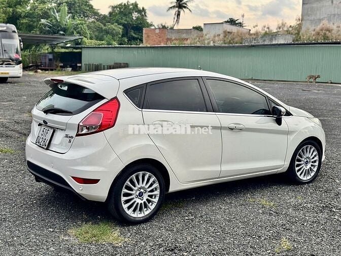 Ford Fiesta 2015 Bản S 1.5 AT Odo:8v BSTP 9 chủ ký