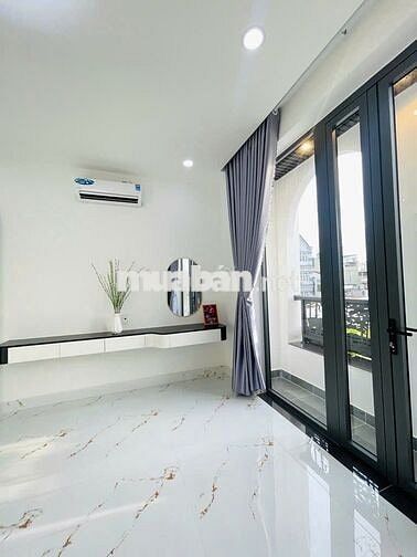 NHÀ PHỐ SIÊU ĐẸP ĐƯỜNG PHẠM VĂN CHIÊU, P14, GV, HCM 45M2 3PN 5.85 TỶ