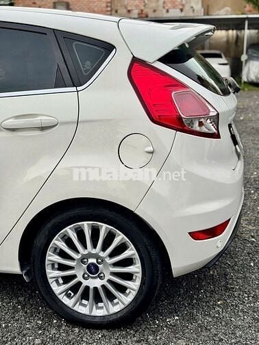 Ford Fiesta 2015 Bản S 1.5 AT Odo:8v BSTP 9 chủ ký