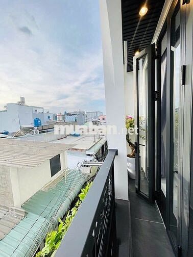 NHÀ PHỐ SIÊU ĐẸP ĐƯỜNG PHẠM VĂN CHIÊU, P14, GV, HCM 45M2 3PN 5.85 TỶ