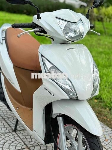 Vision 2014 đẹp lắm luôn. biển 43