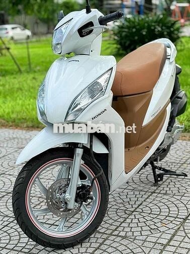 Vision 2014 đẹp lắm luôn. biển 43