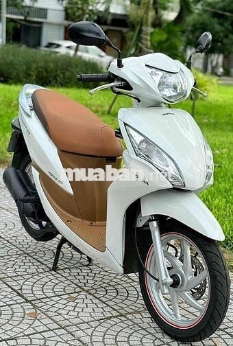 Vision 2014 đẹp lắm luôn. biển 43