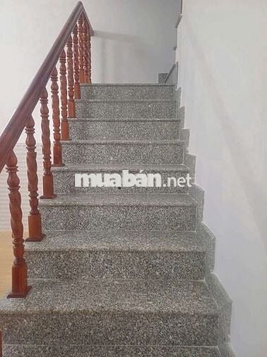 Cần cho thuê nhà trệt lầu kdc Phú An, gần trường tiểu học Phú Thứ