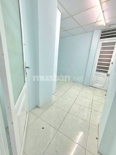 NHÀ NI SƯ HUỲNH LIÊN 24M GIÁ 2,7 T Ỷ