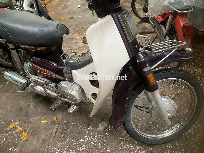Honda Dream Thái Lan Trắng tím