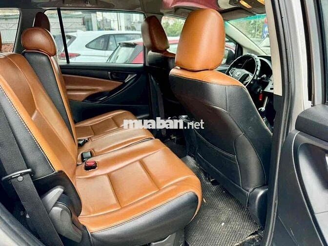 Toyota Innova 2020 2.0E - 72000 km