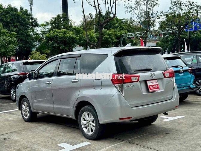 Toyota Innova 2020 2.0E - 72000 km