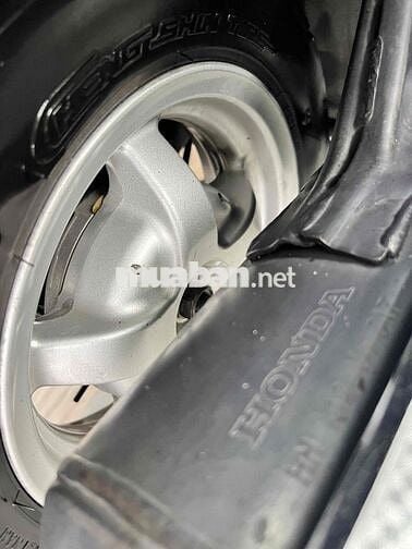 lead 9 chủ máy zin