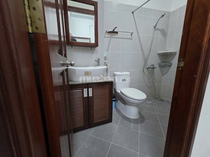 Phòng RỘNG cửa sổ Bancol RỘNG hẻm 383 Bà Hạt Quận 10