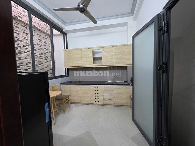 Phòng RỘNG cửa sổ Bancol RỘNG hẻm 383 Bà Hạt Quận 10