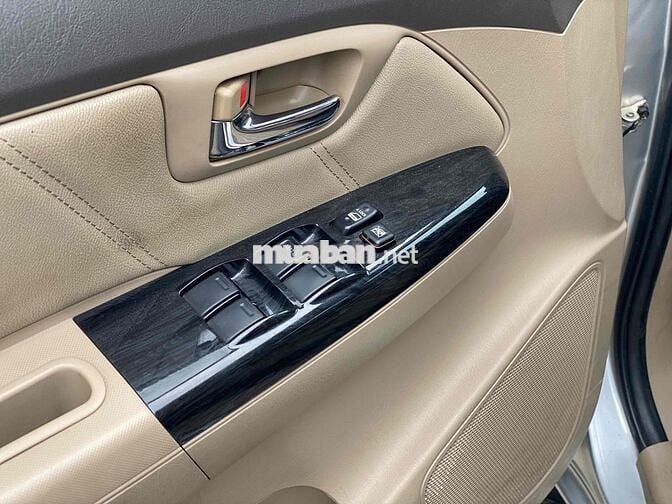 Toyota Fortuner 2013 2.7V 4x2 - 75000 km