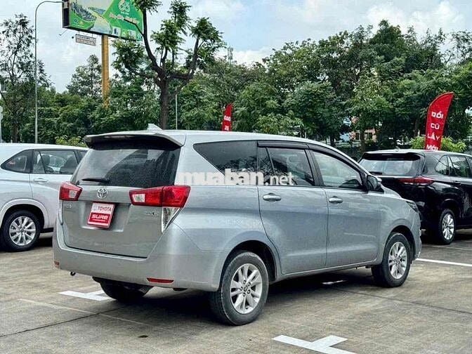 Toyota Innova 2020 2.0E - 72000 km