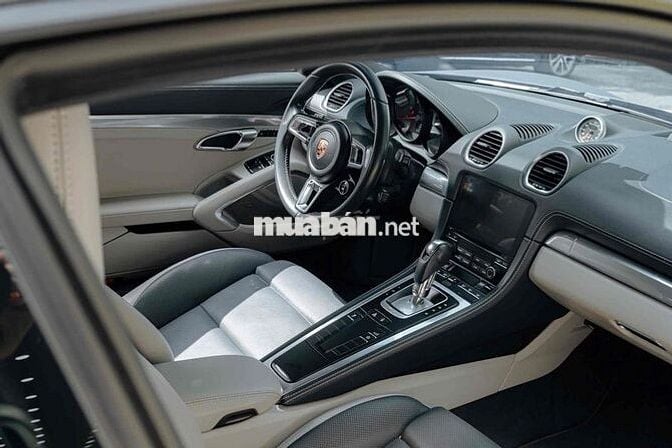 LONG ANH AUTO về Porsche 718 Cayman model 2017