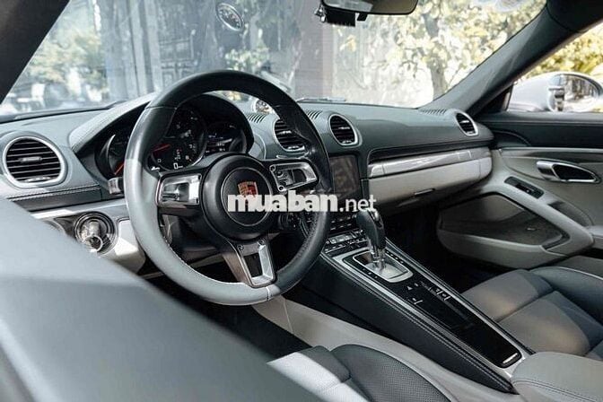 LONG ANH AUTO về Porsche 718 Cayman model 2017