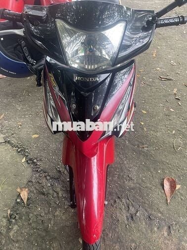 Xe máy Honda Wave RSX màu đỏ đã sử dụng