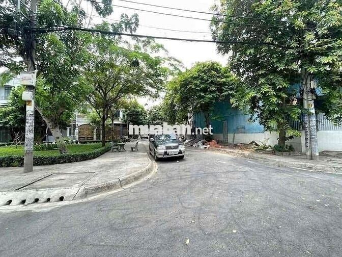 Bán Nhà Xưởng - KDC Tân Chánh Hiệp 08- 256,8m2- 14,36x18.5 - Góc 2 MT