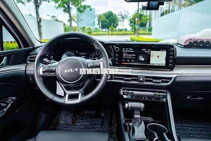 Kia K5 premium sản xuất 2023 siêu mới