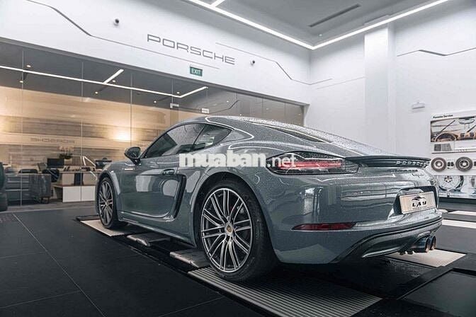 LONG ANH AUTO về Porsche 718 Cayman model 2017