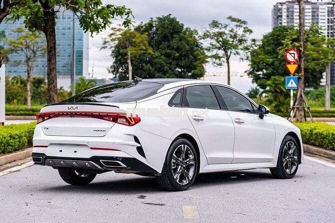 Kia K5 premium sản xuất 2023 siêu mới