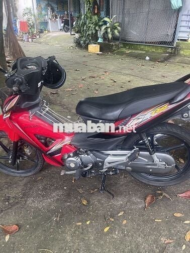 Xe máy Honda Wave RSX màu đỏ đã sử dụng