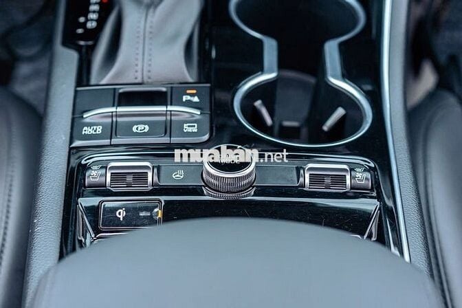 Kia K5 premium sản xuất 2023 siêu mới