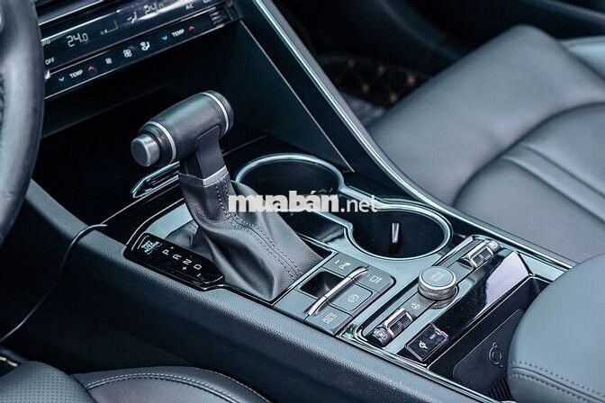 Kia K5 premium sản xuất 2023 siêu mới