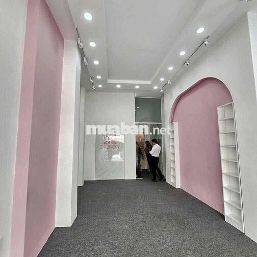 CHO THUÊ MẶT BẰNG - ĐƯỜNG RẠCH BÙNG BINH. QUẬN 3