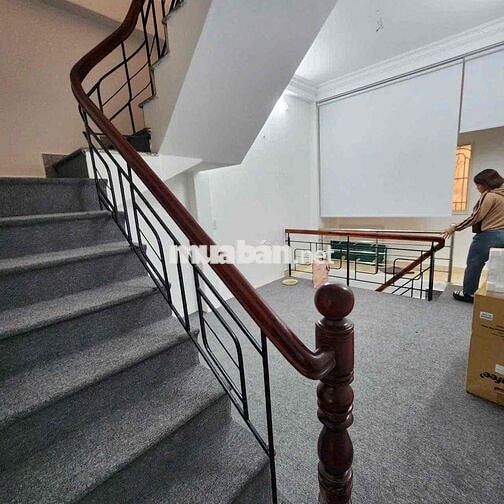 CHO THUÊ MẶT BẰNG - ĐƯỜNG RẠCH BÙNG BINH. QUẬN 3