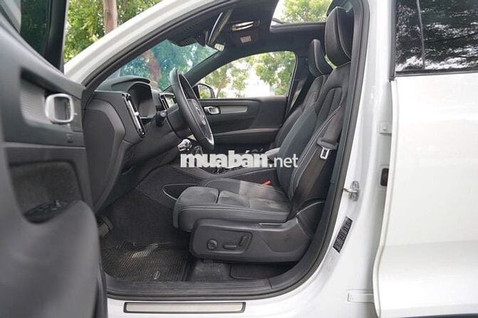 Volvo XC40 B6 2023 siêu lướt 17.000km_Bank 90%