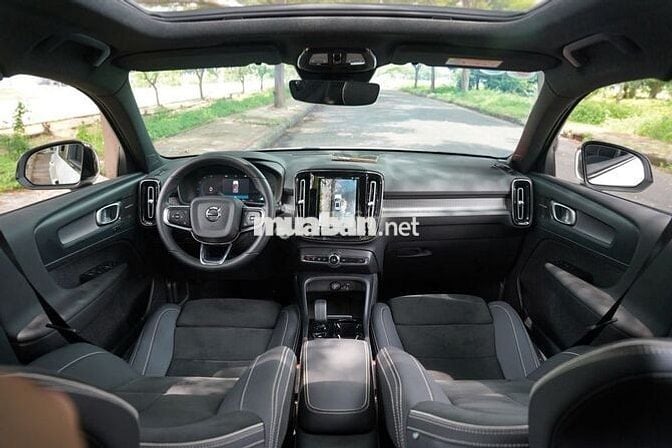 Volvo XC40 B6 2023 siêu lướt 17.000km_Bank 90%