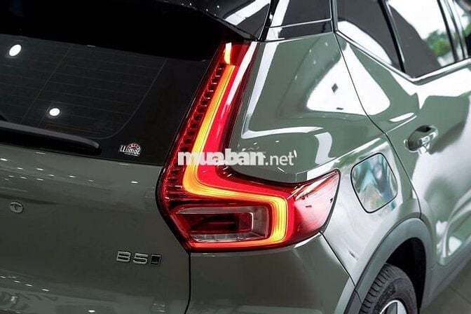 Volvo XC40 2024 - 1400 km Bank 90%