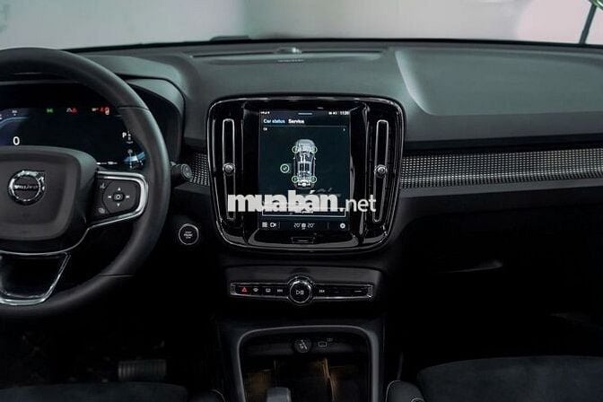 Volvo XC40 2024 - 1400 km Bank 90%