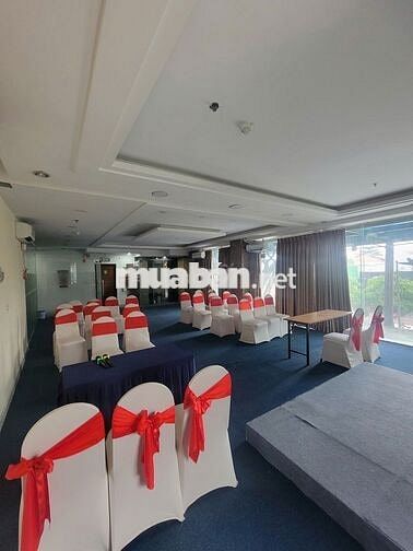 Cho thuê mặt bằng lầu 1 khách sạn, view và ngay ngã tư cầu phú mỹ