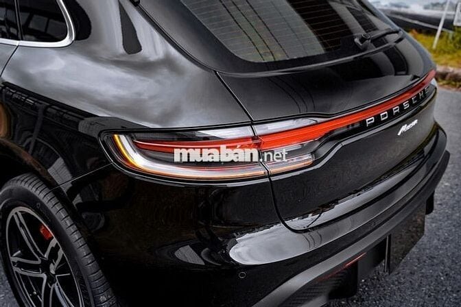 Porsche Macan 2021 màu đen ghế đỏ cực đẹp