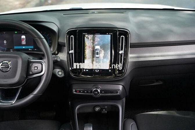 Volvo XC40 B6 2023 siêu lướt 17.000km_Bank 90%