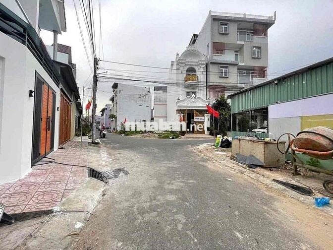 BÁN NHÀ ĐẸP TRỆT LẦU KDC QUÂN BÁO NGAY CHỢ BÀ BỘ CÁCH ĐH Y DƯỢC 1KM