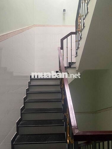 CHO THUÊ NHÀ MẶT TIỀN GÌ XOÀI BÌNH HUNG HOÀ A