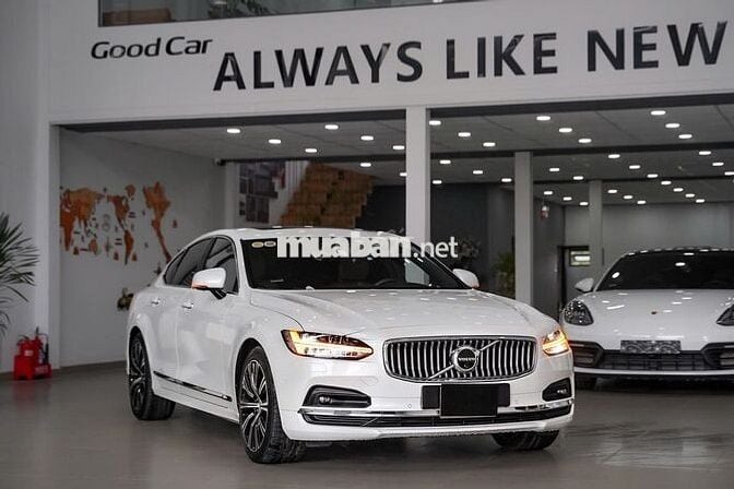 Volvo S90 T6 AWD 2020 mới lướt 37.000km