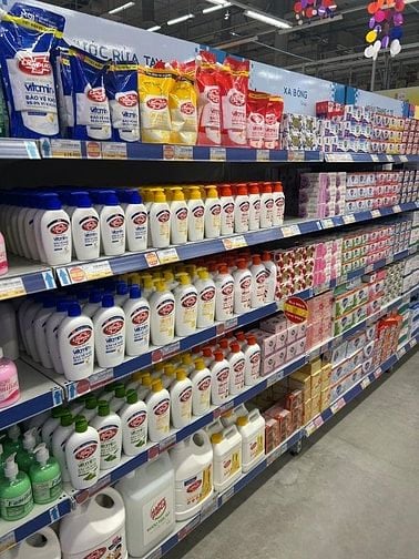 TUYỂN DỤNG CUỐI NĂM 2025, CỬA HÀNG QUẬN 4 CẦN TUYỂN GẤP 5 NHÂN VIÊN