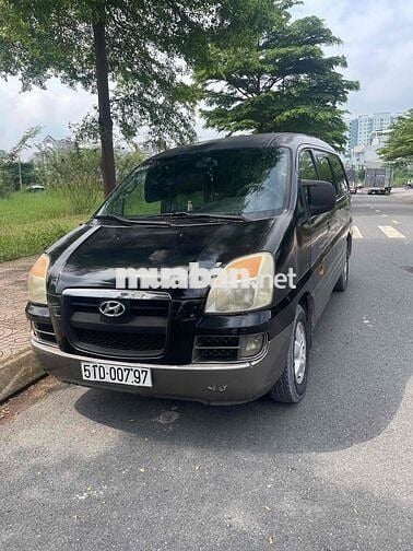 Starex 6 chỗ 800kg