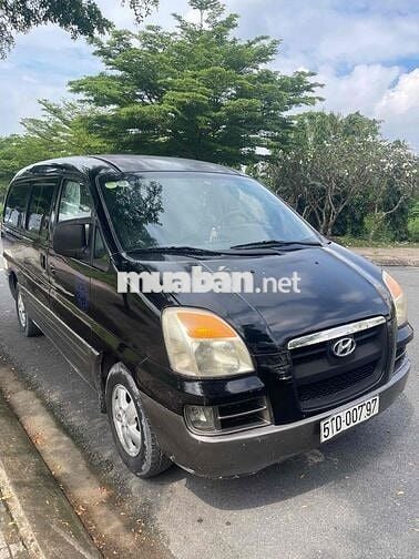 Starex 6 chỗ 800kg