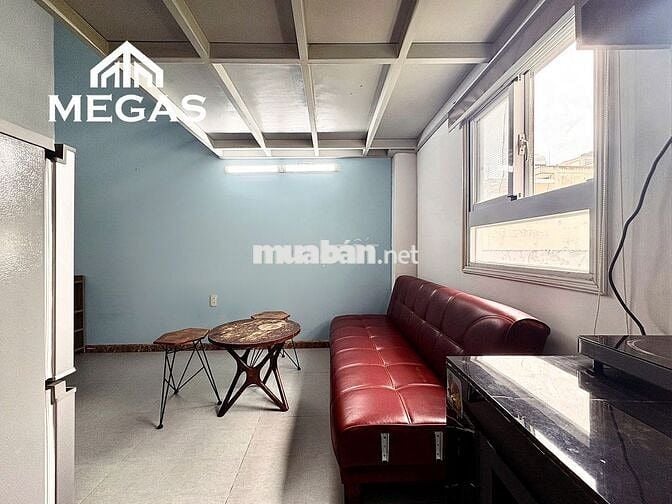 CHO THUÊ DUPLEX CỬA SỔ SIÊU RỘNG FULL NỘI THẤT NGAY TRUNG TÂM QUẬN 7