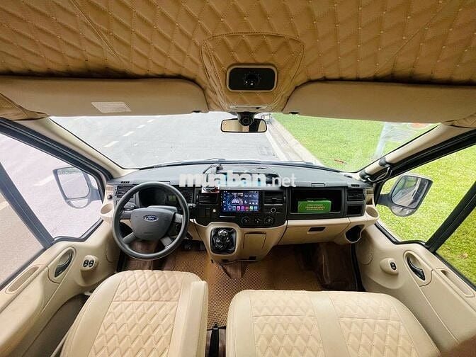 Ford Transit 2018 Luxury - 150000 km